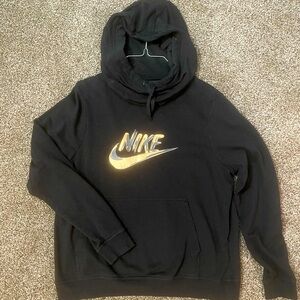 NIKE SWEAT SHIRT!!